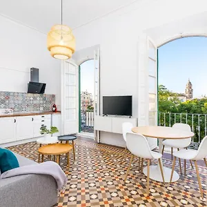 https://suite-homes-plaza-de-la-merced.1costadelsol.com