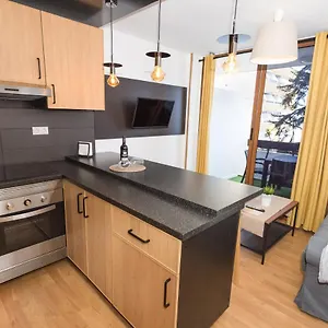https://nice-and-cozy-apartment-next-to-the-beach.in-canary-islands.com