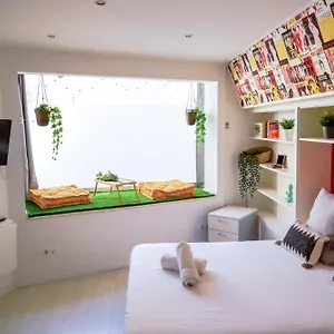 Apartment Urban Colours San Eloy, Seville